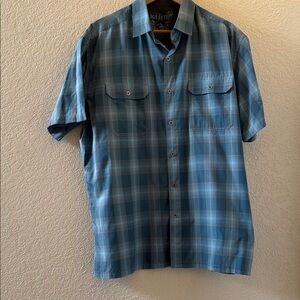 Kuhl Men's Blue plaid Button Down Shirt all seams match, high quality